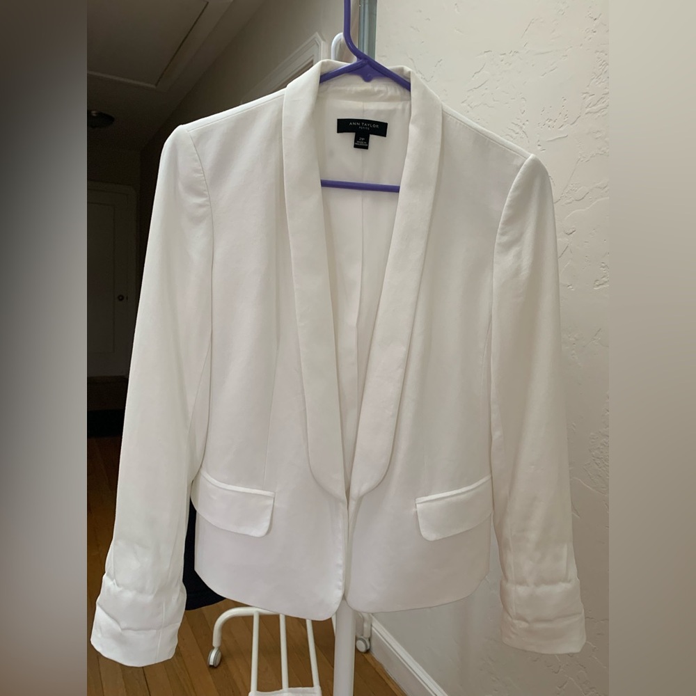 Ann Taylor Women's White Blazer